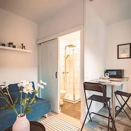 La Suite - Paisible Et A Deux Pas De La Gare Reims Exterior photo